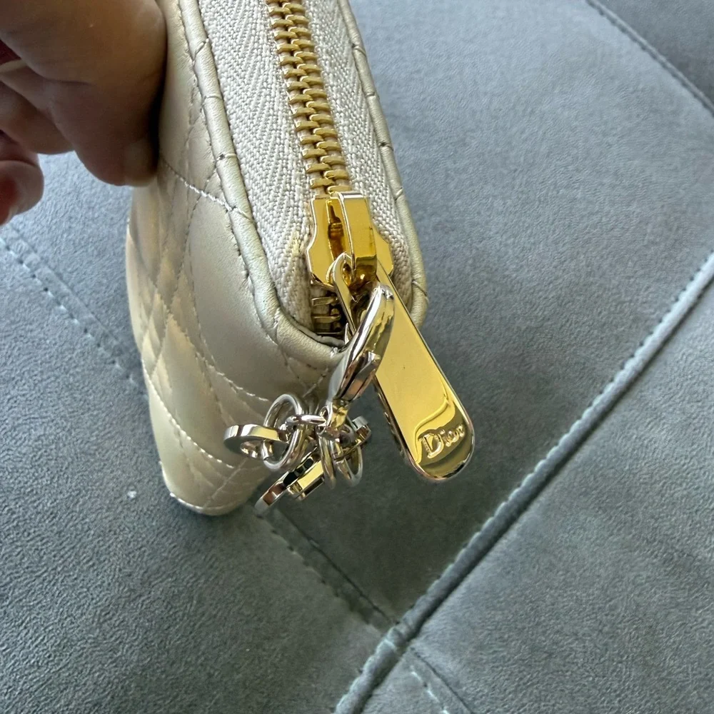 NWT, Small Lady Dior Voyageur Coin Purse in iridescent gold - Picture 5 of 8